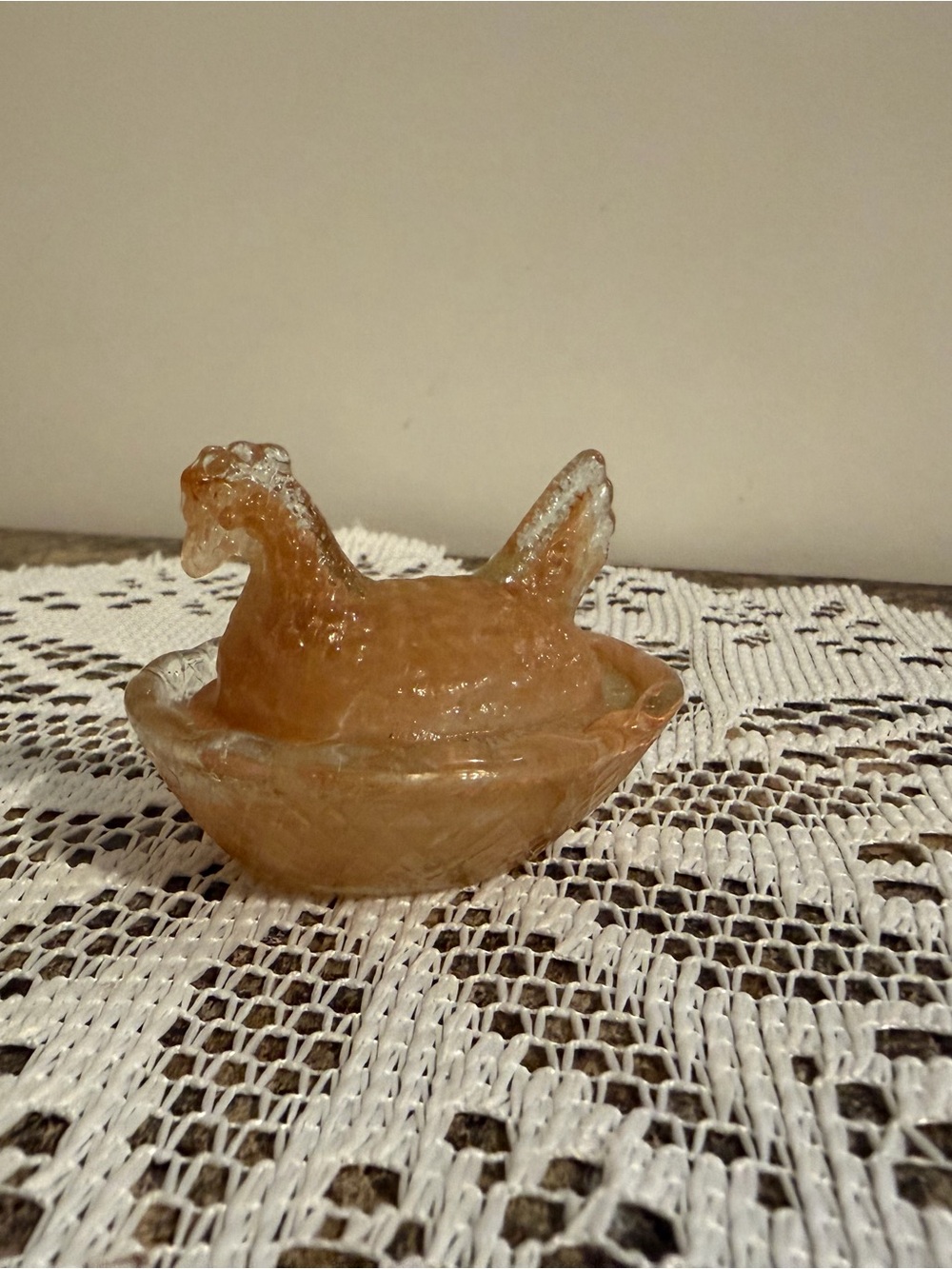Glass Hen on Nest Salt Cellar  - Amber Swirl